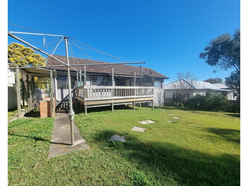 7 Hinten Crescent, Taree NSW 2430