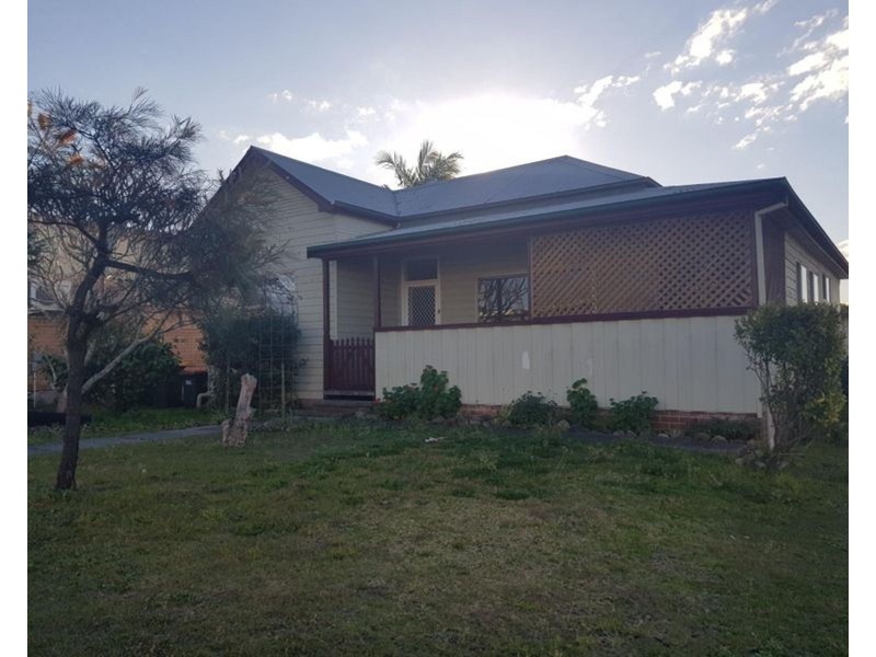 7 Christie Street, Taree NSW 2430