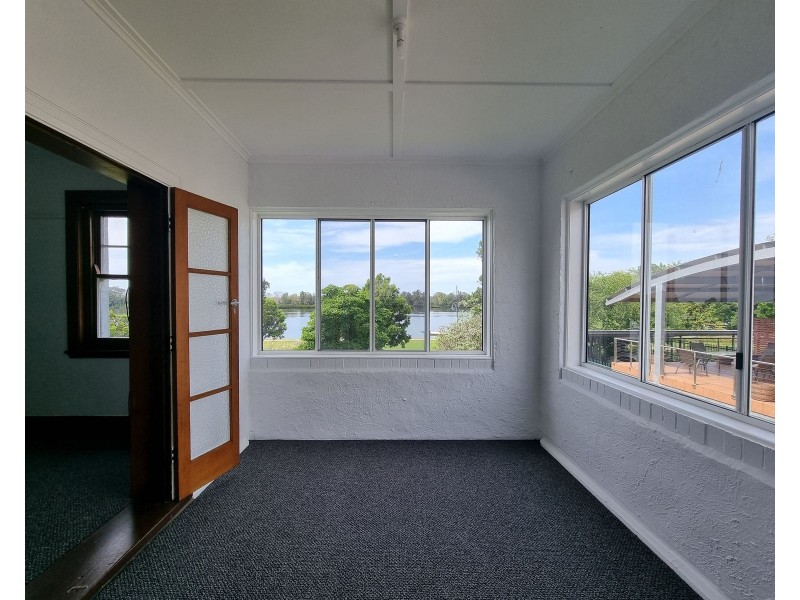 1/180 Victoria Street, Taree NSW 2430