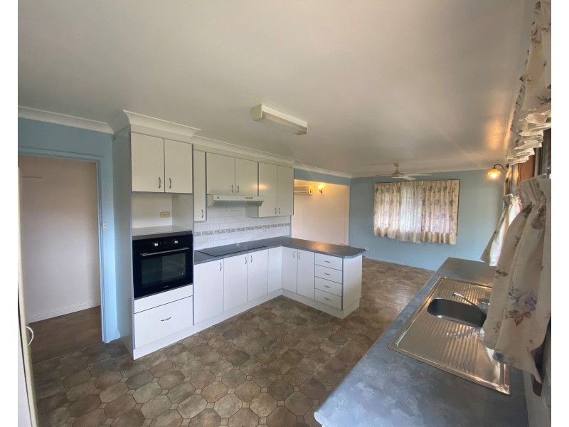 32 Georges Lane, Taree NSW 2430