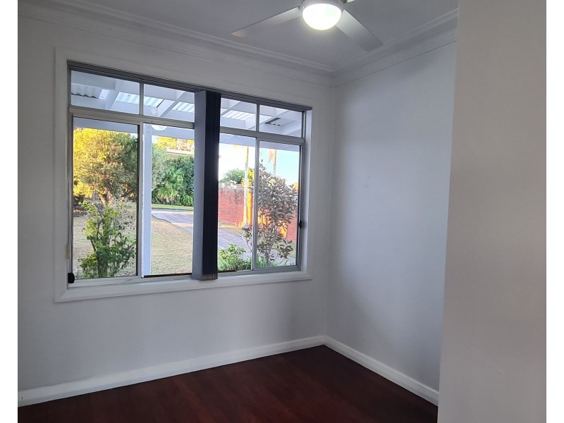 4 Ritchie Crescent, Taree NSW 2430