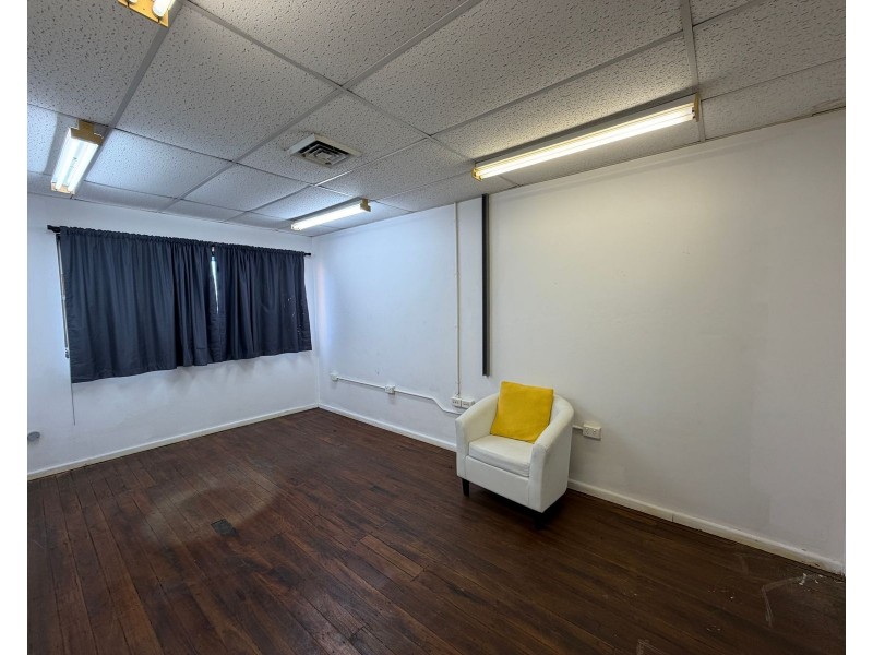 1st Floor/10-12 Manning Street, Taree NSW 2430