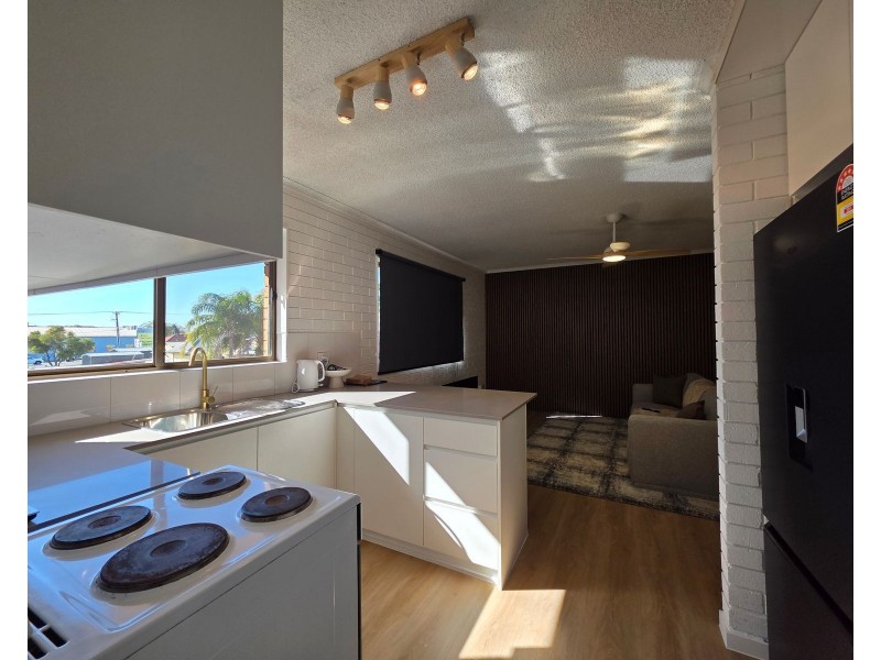 8/251 Victoria Street, Taree NSW 2430