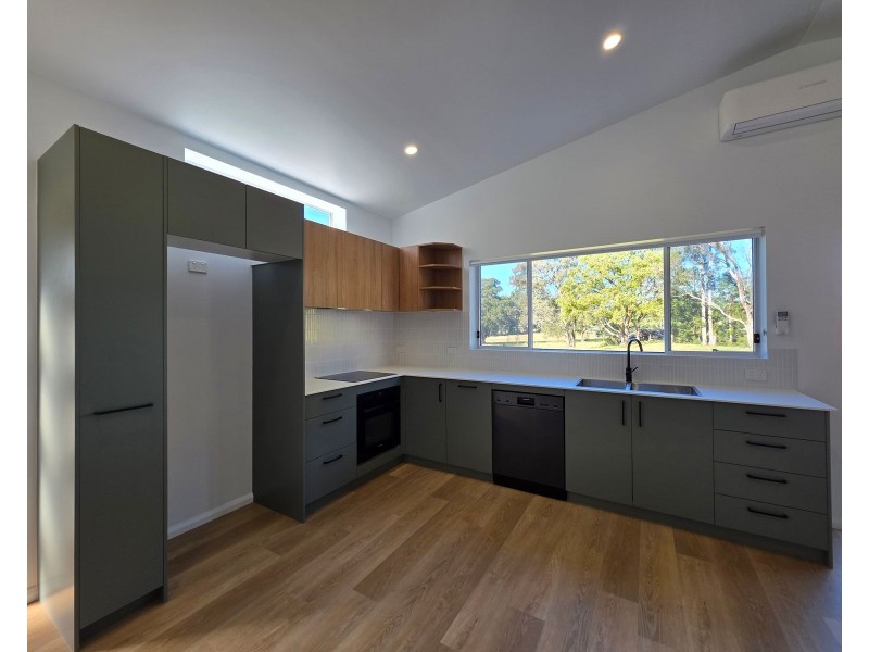 5A Belinda Place, Taree NSW 2430