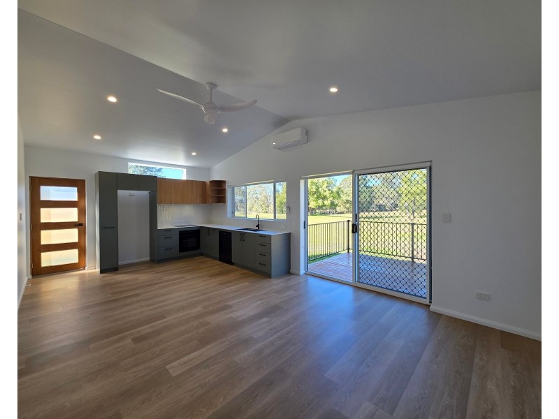 5A Belinda Place, Taree NSW 2430