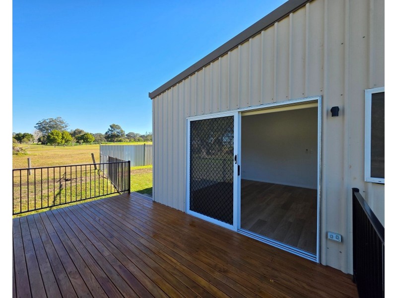 5A Belinda Place, Taree NSW 2430