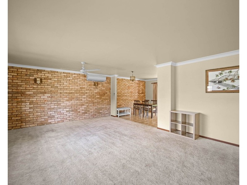 42 Amaroo Drive, Taree NSW 2430