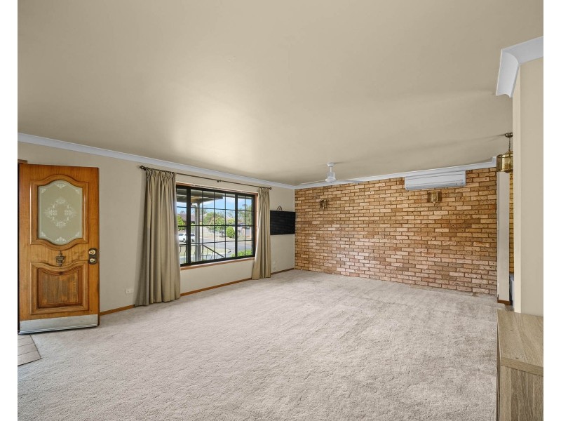 42 Amaroo Drive, Taree NSW 2430