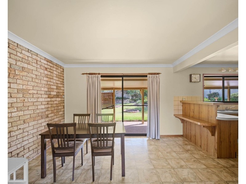 42 Amaroo Drive, Taree NSW 2430