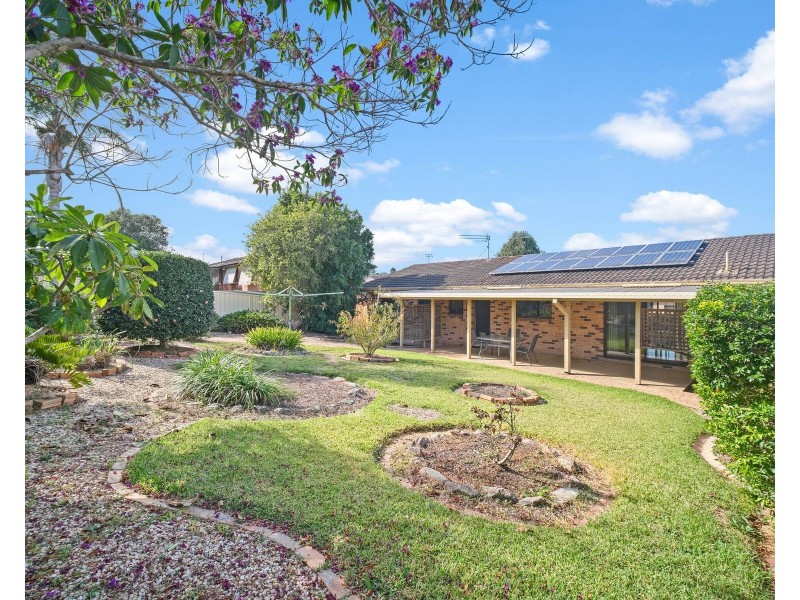 42 Amaroo Drive, Taree NSW 2430