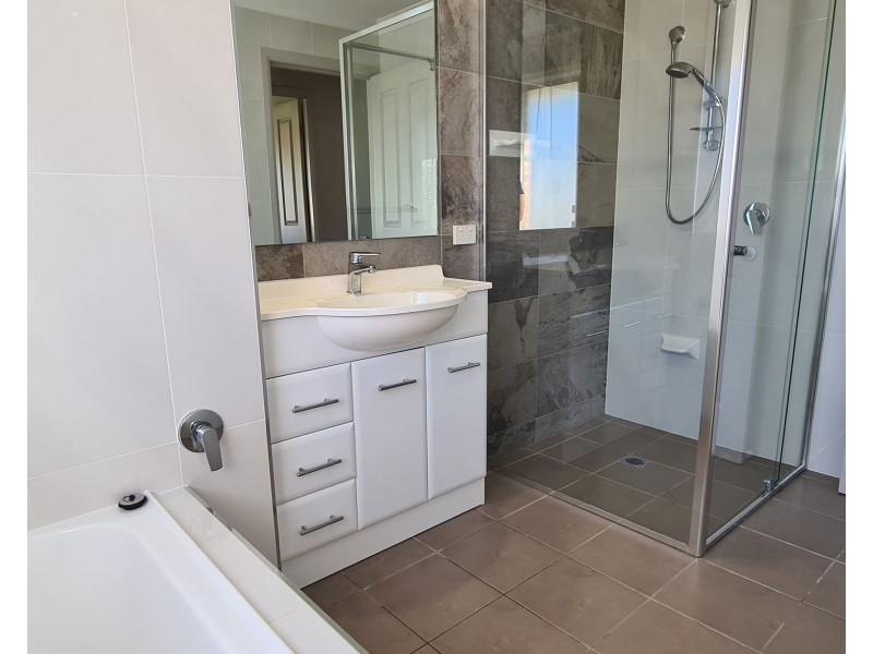 17 Duranbar Place, Taree NSW 2430