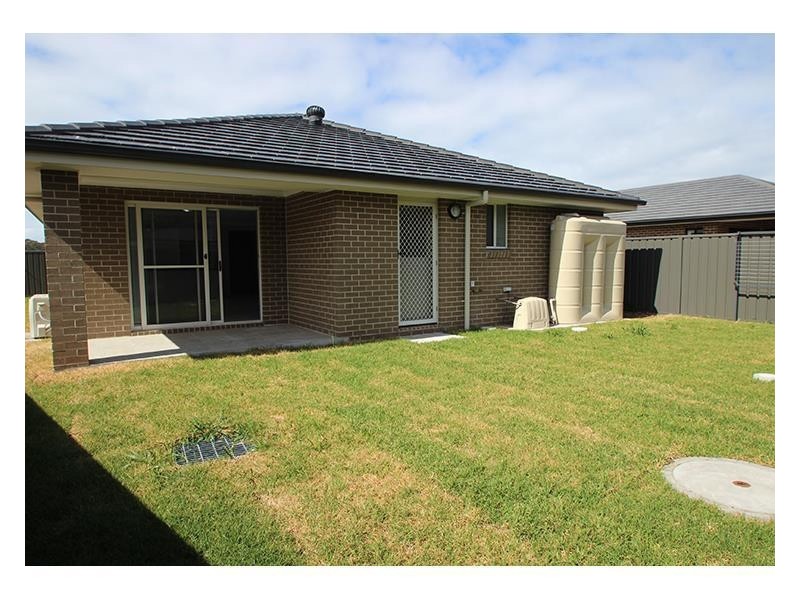 19 Sandcastle Street, Fern Bay NSW 2295