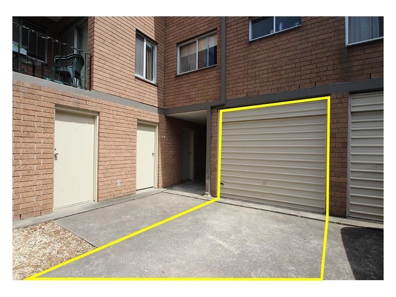 6/10 Teramby Road, Hamilton NSW 2303