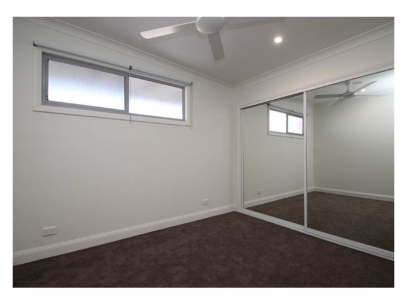 Flat/53 Illalung Road, Lambton NSW 2299