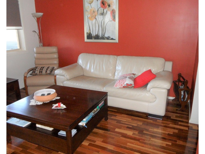 82 Denison Street, Hamilton NSW 2303