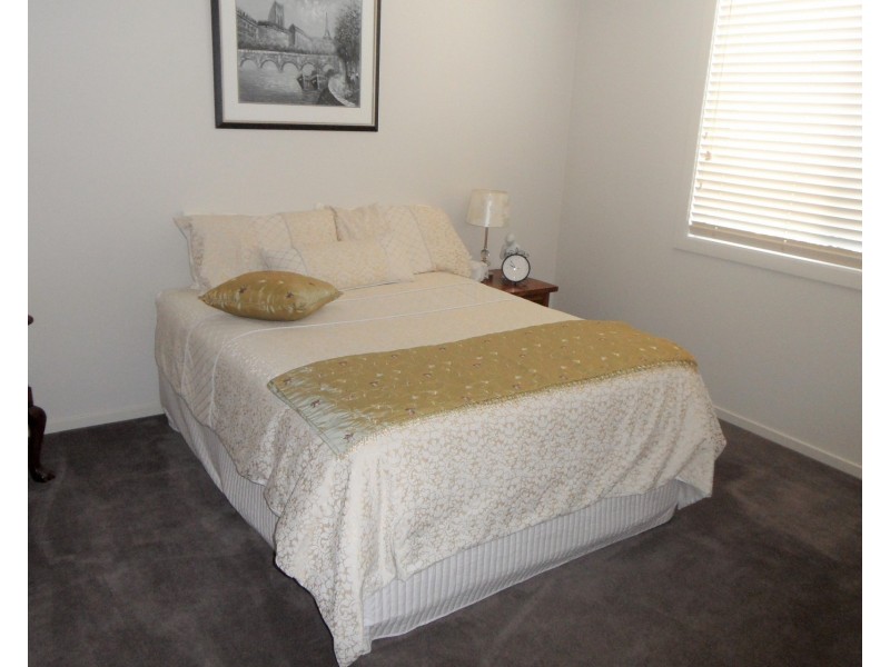 82 Denison Street, Hamilton NSW 2303