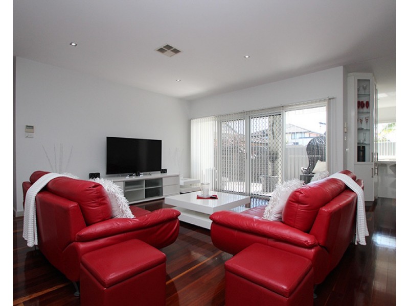3/16 Darling Street, Hamilton South NSW 2303