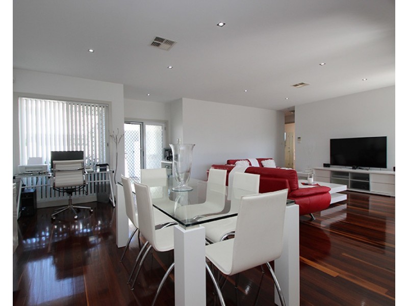 3/16 Darling Street, Hamilton South NSW 2303