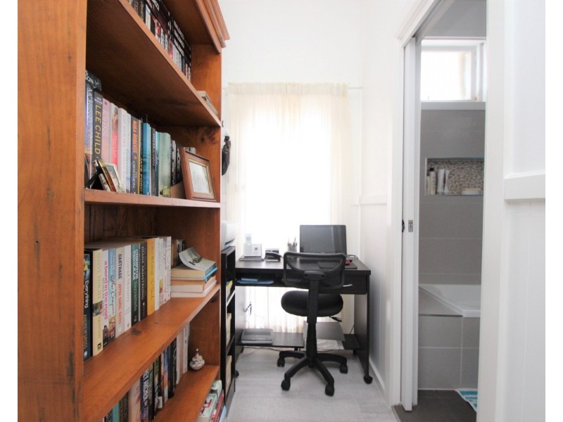 1 High Street, The Hill NSW 2300