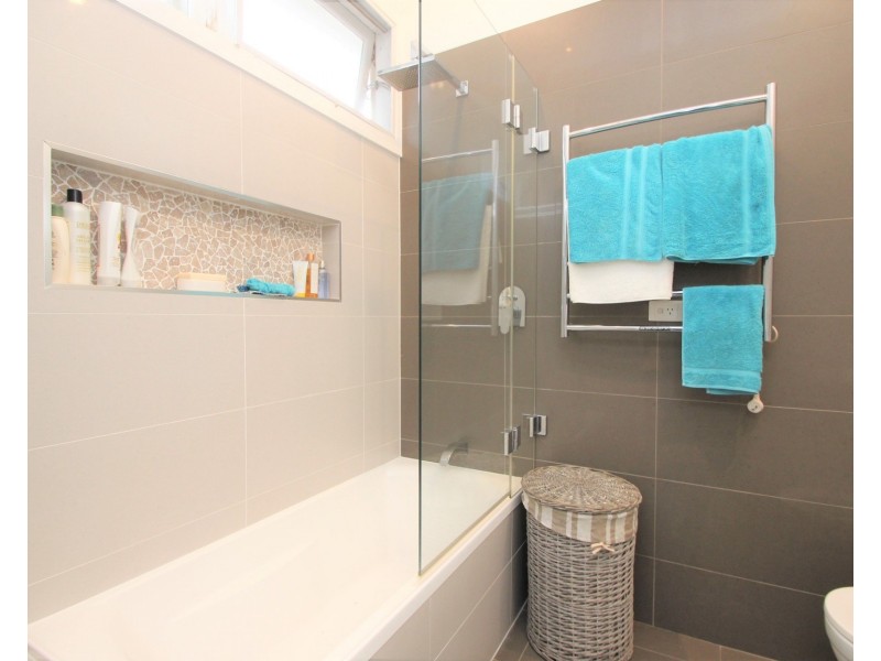 1 High Street, The Hill NSW 2300