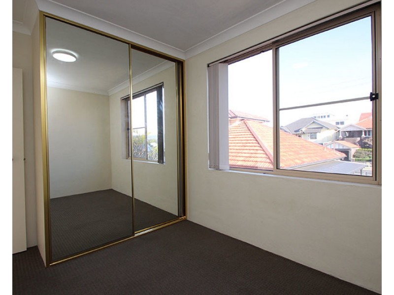 8/20 Burwood Street, Merewether NSW 2291