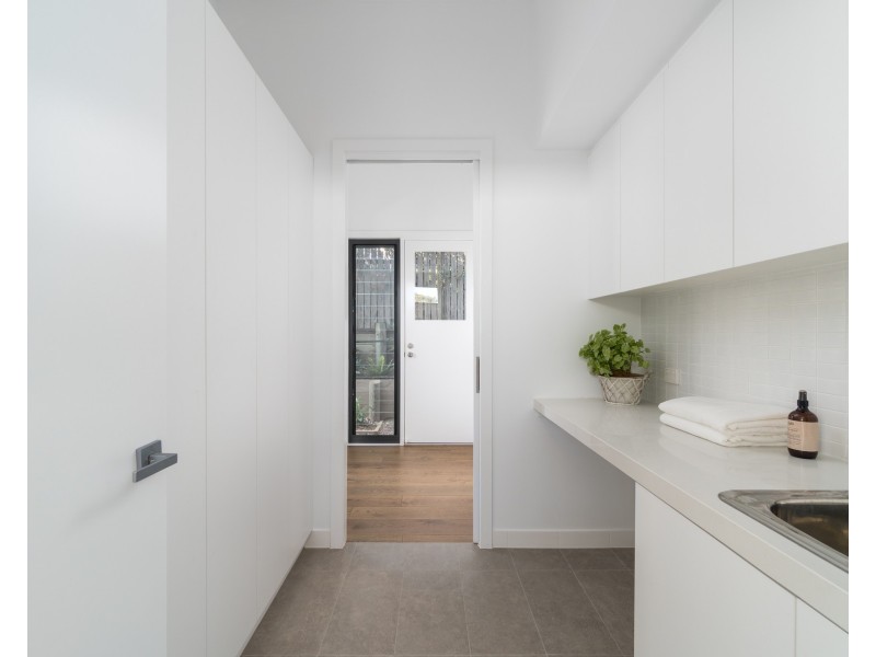 24A Anzac Parade, The Hill NSW 2300