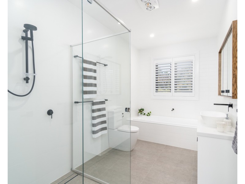 24A Anzac Parade, The Hill NSW 2300