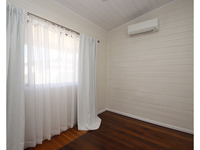 213 Denison Street, Broadmeadow NSW 2292