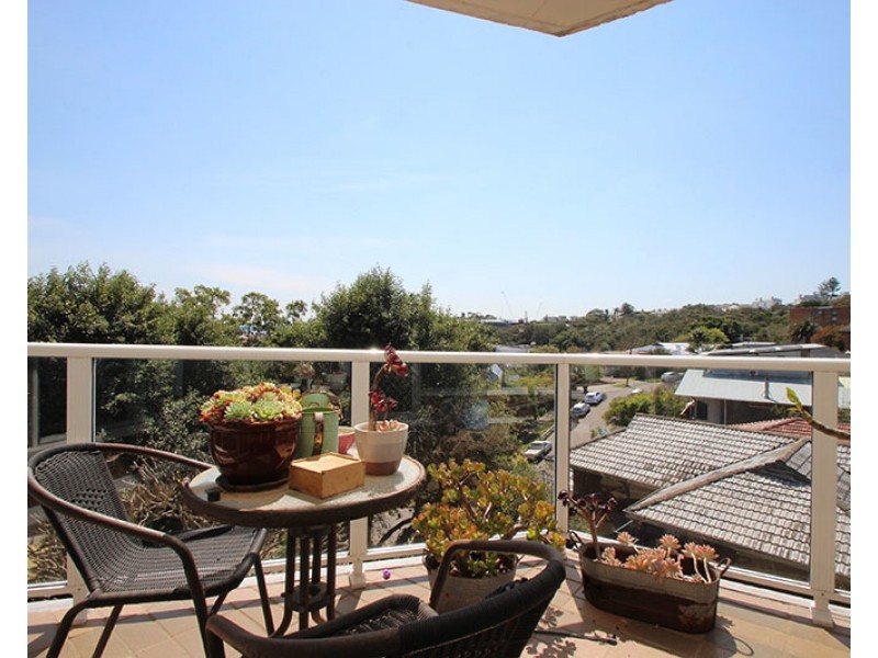 2/10 Anzac Parade, The Hill NSW 2300