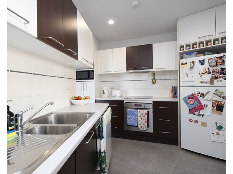 2/10 Anzac Parade, The Hill NSW 2300