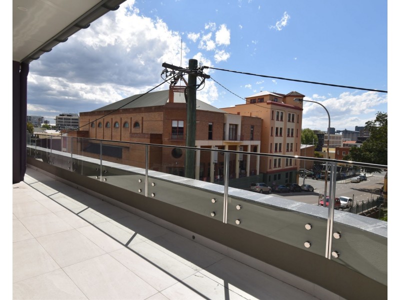 104/29-31 Laman Street, Cooks Hill NSW 2300