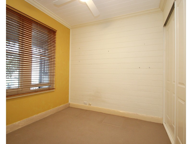 4 Bourke Street, Adamstown NSW 2289