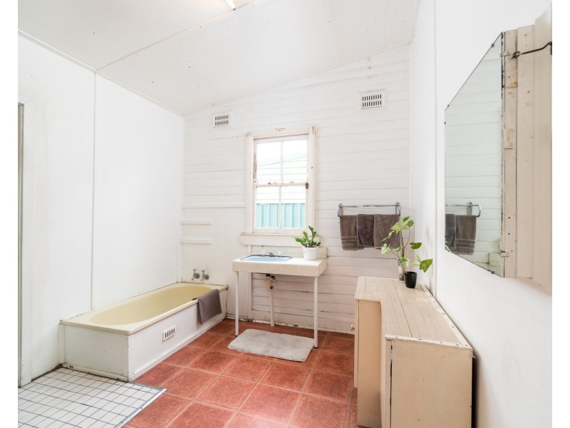 20 Henson Avenue, Mayfield East NSW 2304