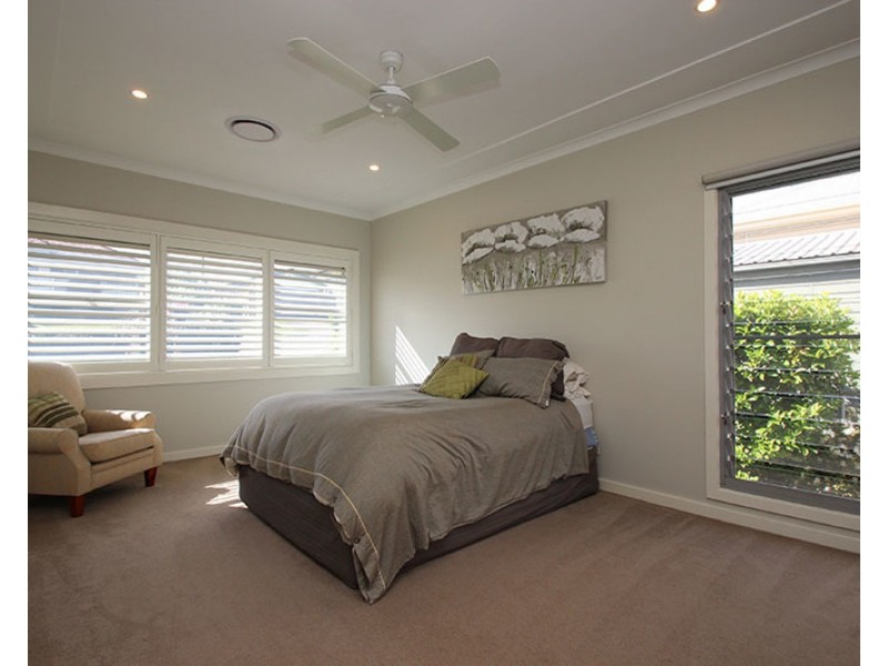 4 Cowper Avenue, Charlestown NSW 2290