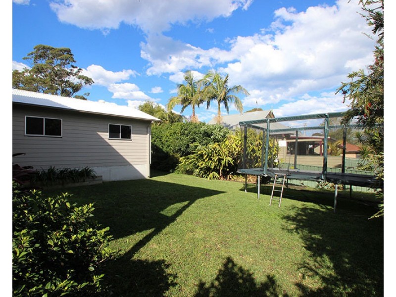 4 Cowper Avenue, Charlestown NSW 2290