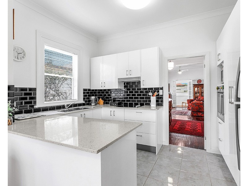 7 David Street, Georgetown NSW 2298
