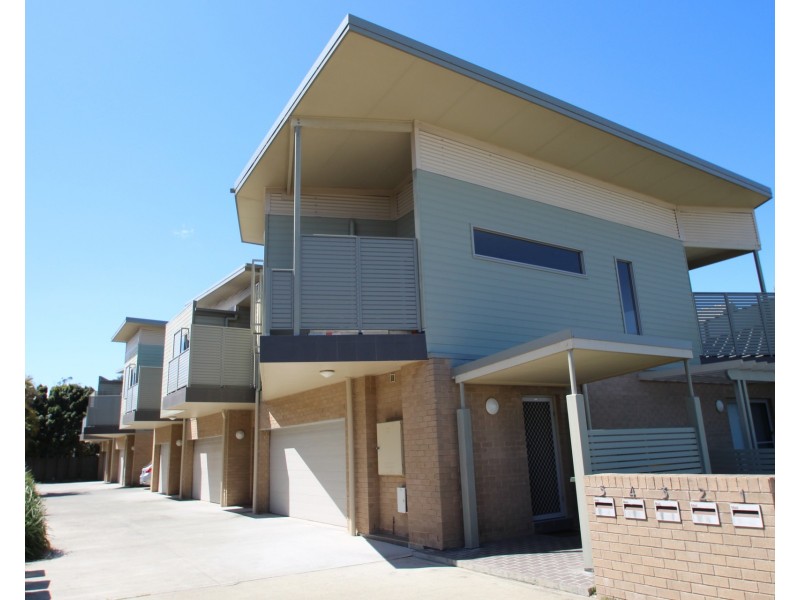 1/118 Dumaresq Street, Hamilton NSW 2303