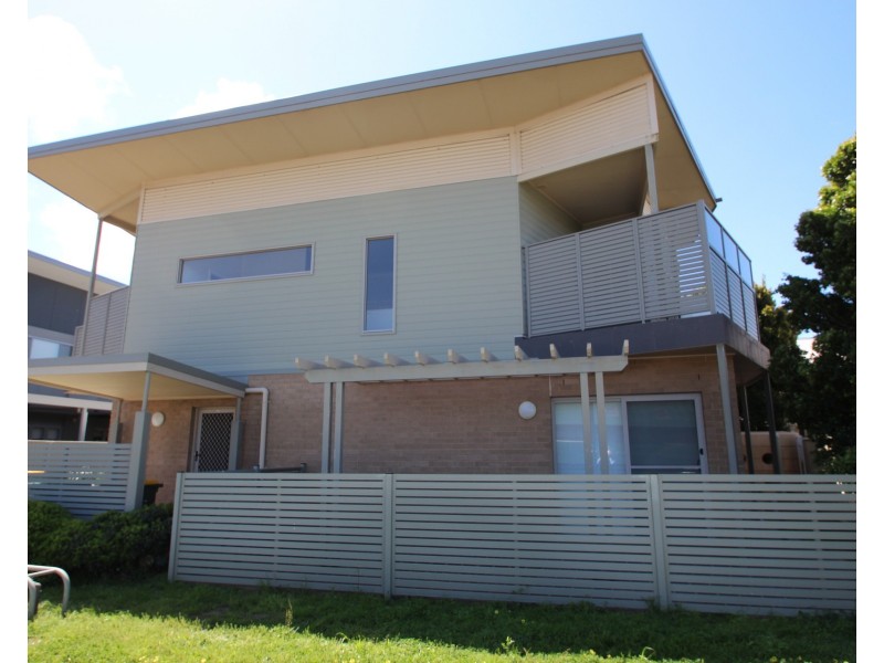 1/118 Dumaresq Street, Hamilton NSW 2303