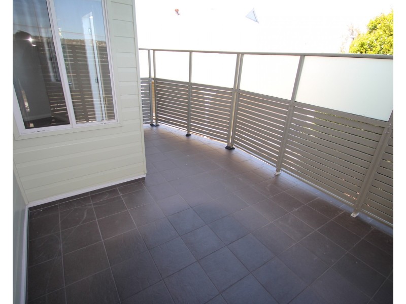 1/118 Dumaresq Street, Hamilton NSW 2303