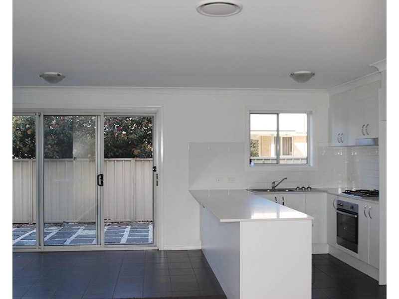 8/161 Maryland Drive, Maryland NSW 2287