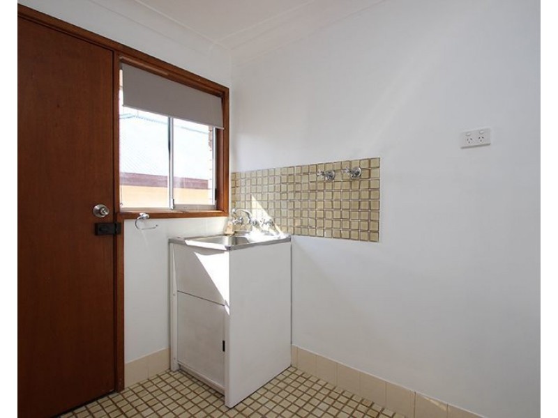 184 Gosford Road, Adamstown NSW 2289