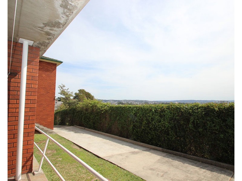 1/34 Kitchener Parade, Newcastle NSW 2300