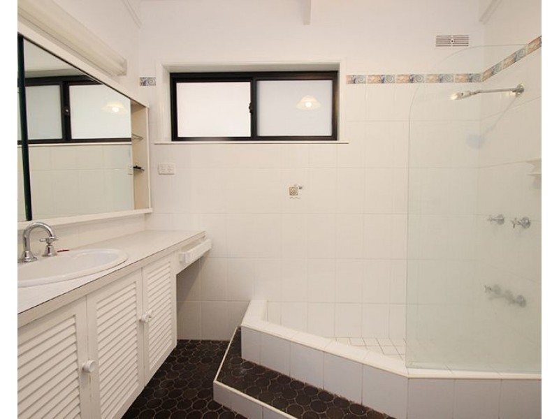 17 Bennett Street, Redhead NSW 2290