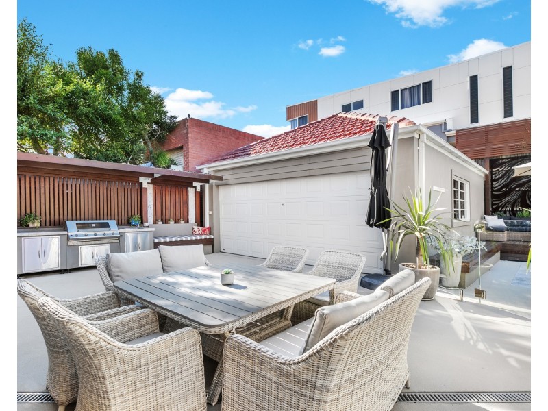 33 Wrightson Avenue, Bar Beach NSW 2300