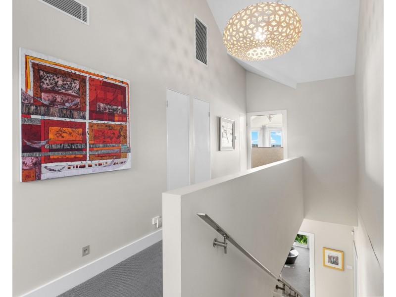 33 Wrightson Avenue, Bar Beach NSW 2300