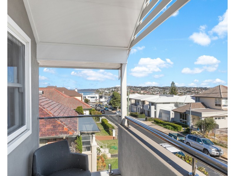 33 Wrightson Avenue, Bar Beach NSW 2300