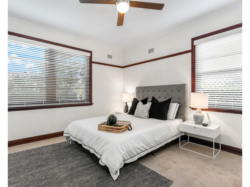 2/192 Beaumont Street, Hamilton NSW 2303