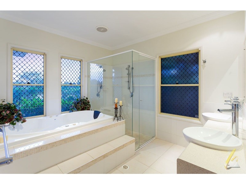 132 Copeland Dr, North Lakes QLD 4509