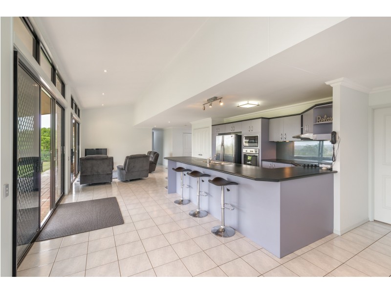 141 Allawah Rd, Chuwar QLD 4306