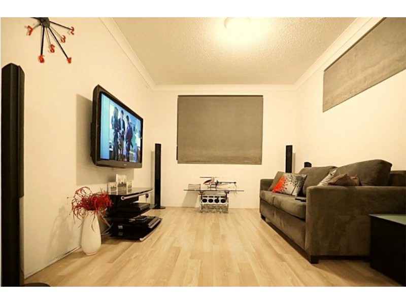 11/127 Central Avenue, Indooroopilly QLD 4068